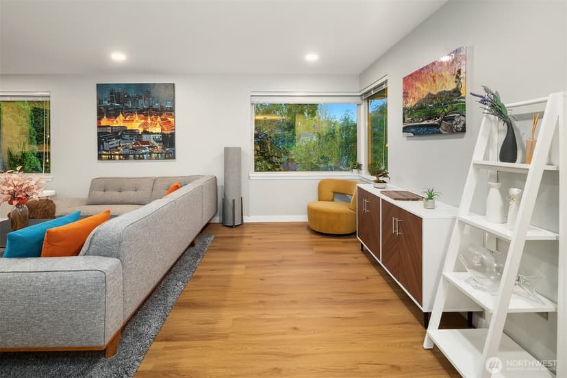 Property photo for 7515 Bagley Avenue N, Seattle photo 12