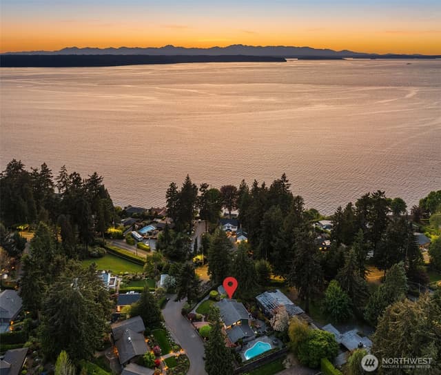 Property photo for 2640 SW 163rd Street, Burien photo 3