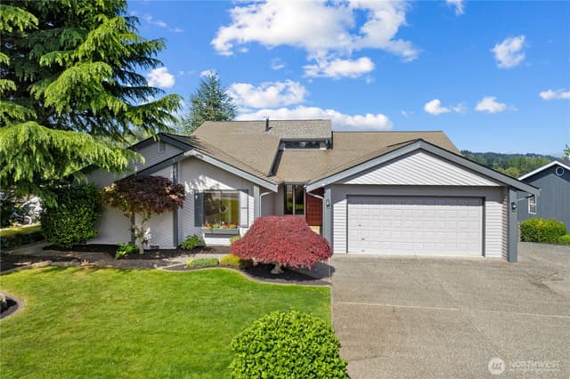 Property photo for 746 22nd Street SW, Puyallup photo 2