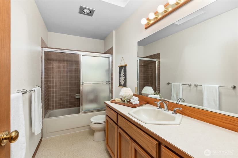 Property photo for 746 22nd Street SW, Puyallup photo 26