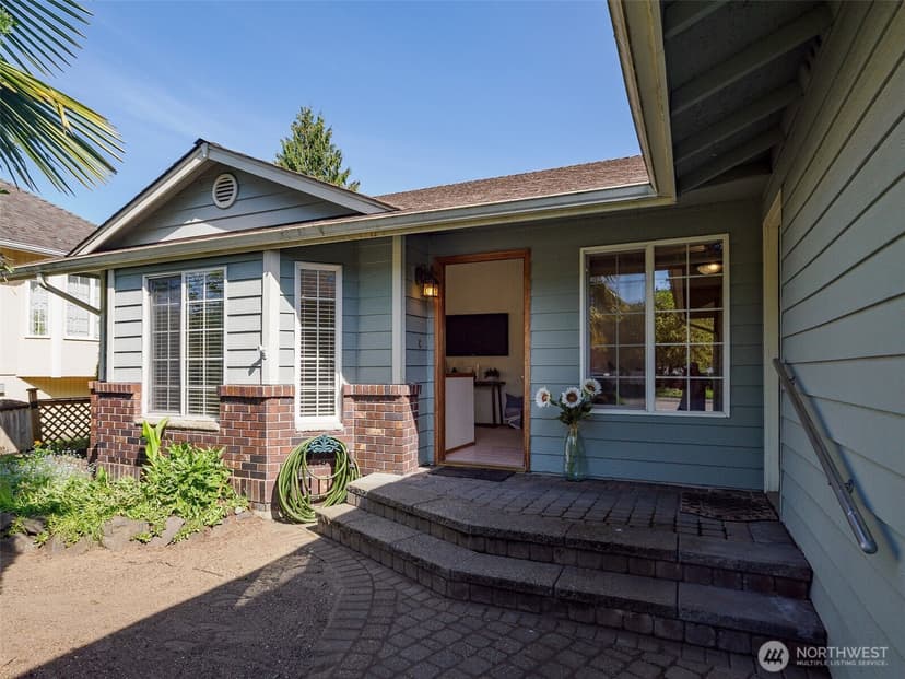 Property photo for 21804 SE 238th Street, Maple Valley photo 3