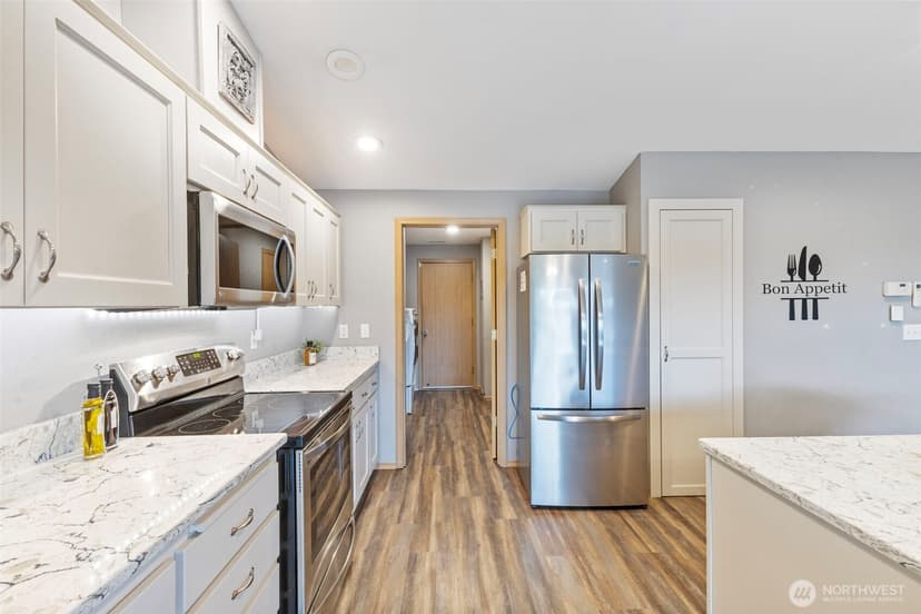Property photo for 7313 164th Street E, Puyallup photo 8