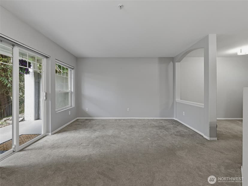 Property photo for 18501 SE Newport Way #H136, Issaquah photo 9