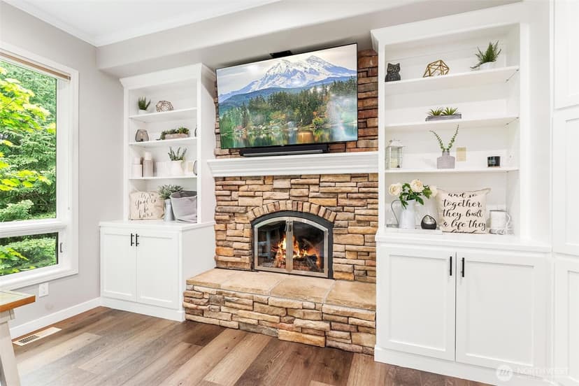Property photo for 13427 64th Avenue W, Edmonds photo 8