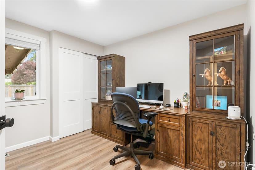 Property photo for 21910 SE 239th Street, Maple Valley photo 17