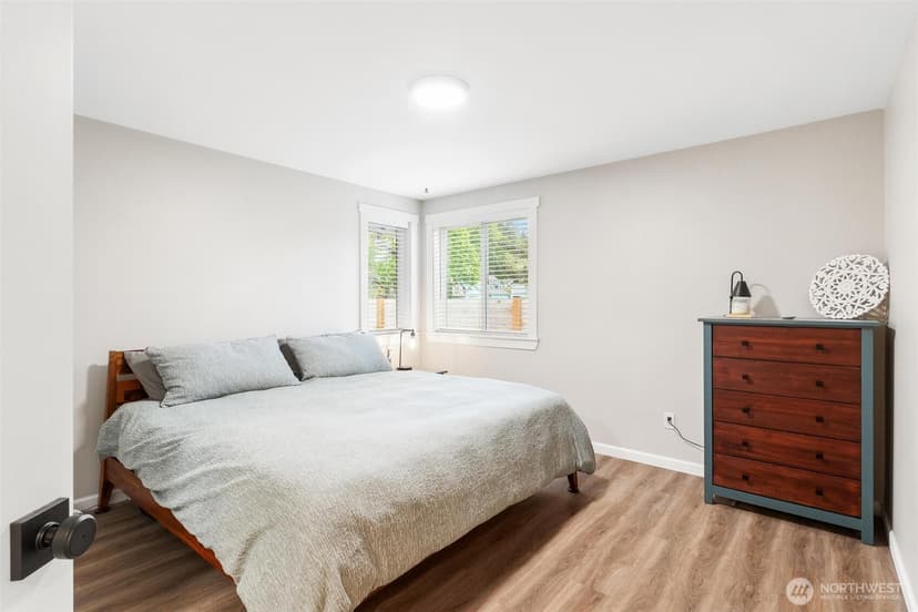 Property photo for 21910 SE 239th Street, Maple Valley photo 13