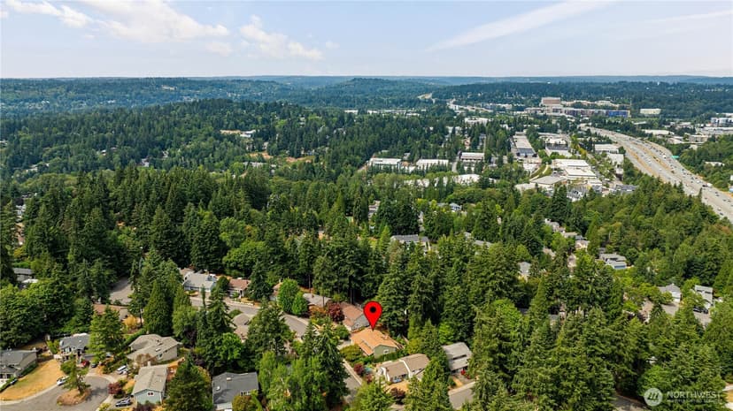 Property photo for 10310 117th Place NE, Kirkland photo 36