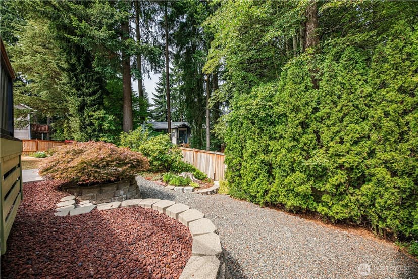 Property photo for 10310 117th Place NE, Kirkland photo 29