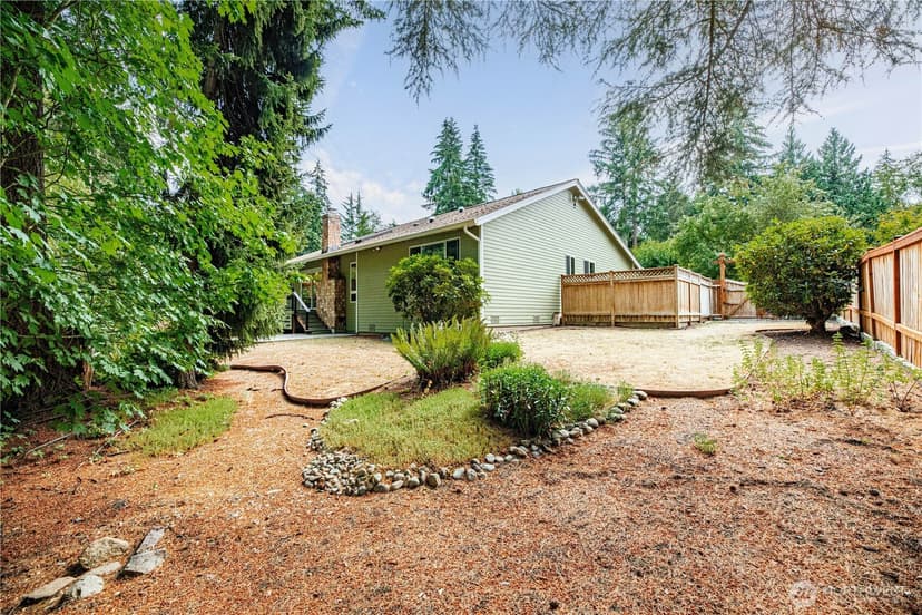 Property photo for 10310 117th Place NE, Kirkland photo 31