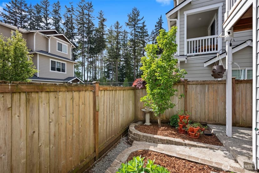 Property photo for 11810 14th Avenue W #14, Everett photo 22