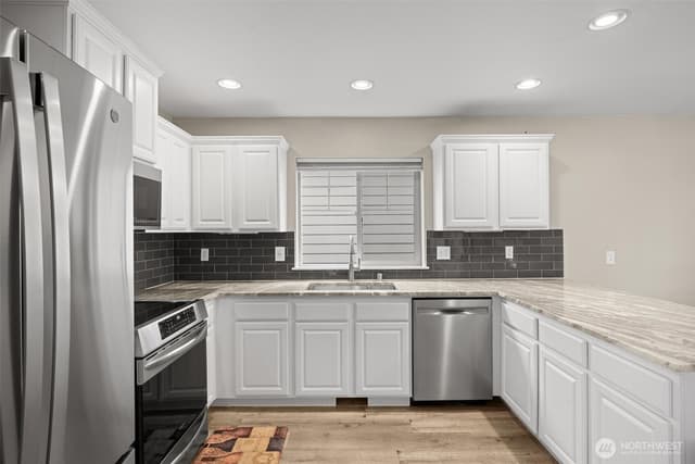 Property photo for 11810 14th Avenue W #14, Everett photo 5
