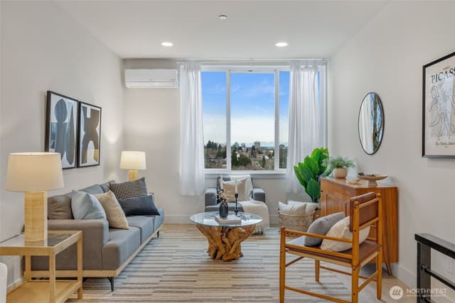 Property photo for 908 N 46th Street #F, Seattle