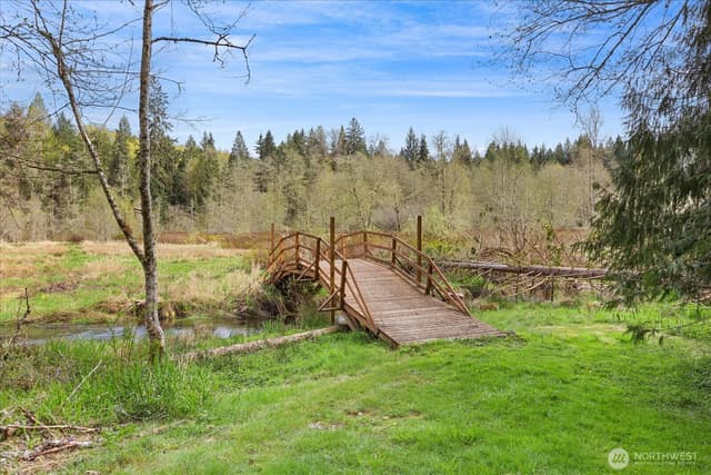 Property photo for 121 N Carpenter Road, Snohomish photo 5