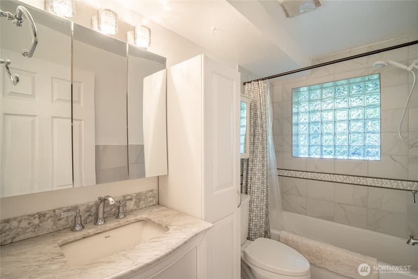 Property photo for 3515 W Tapps Drive E, Lake Tapps photo 21