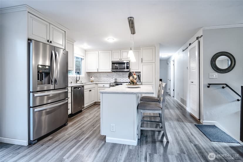 Property photo for 3515 W Tapps Drive E, Lake Tapps photo 7