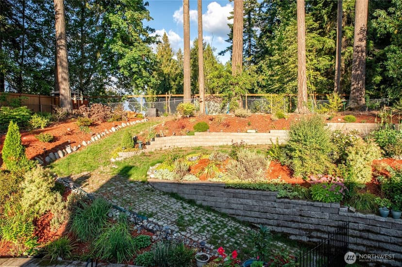 Property photo for 3515 W Tapps Drive E, Lake Tapps photo 5