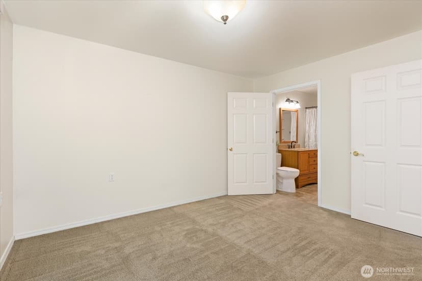 Property photo for 5731 12th Avenue W #I-101, Everett photo 15