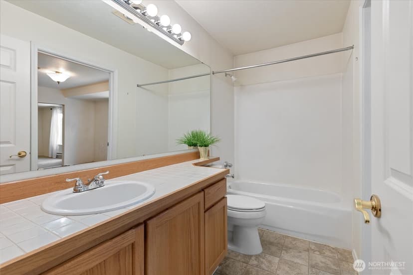 Property photo for 5731 12th Avenue W #I-101, Everett photo 21