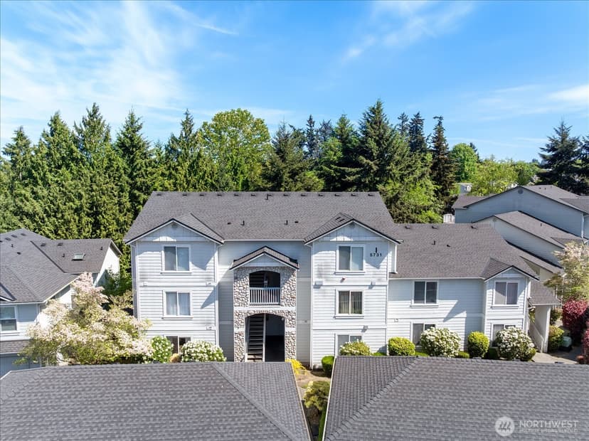 Property photo for 5731 12th Avenue W #I-101, Everett photo 4