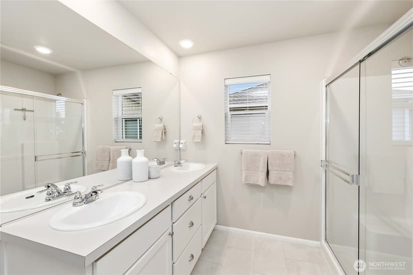 Property photo for 32828 SE Cottonwood Street, Black Diamond photo 20