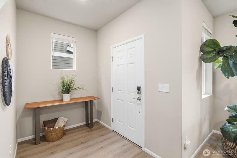 Property photo for 32828 SE Cottonwood Street, Black Diamond photo 4
