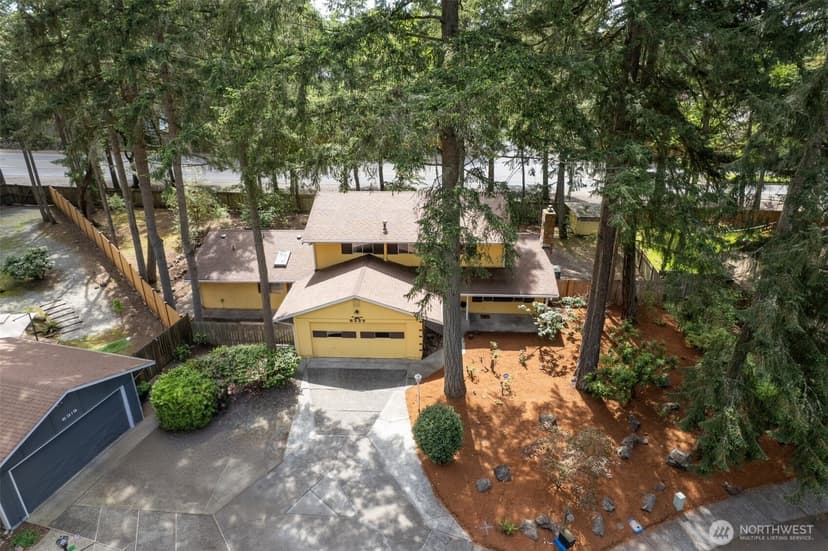 Property photo for 6323 89th Avenue W, University Place