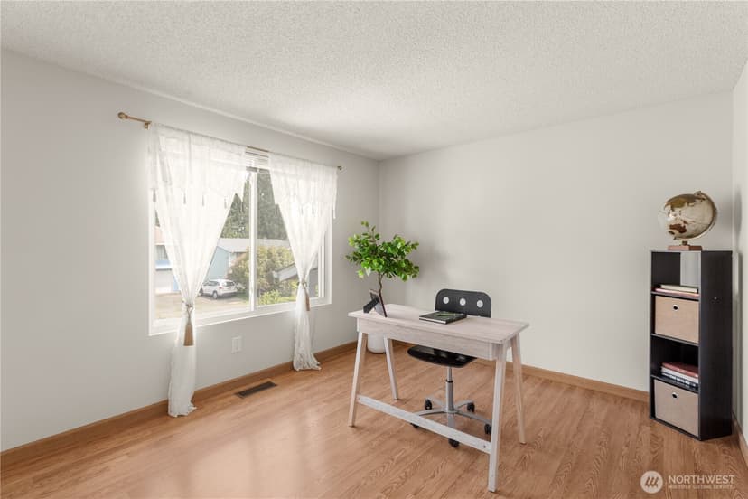 Property photo for 26631 Carnaby Way, Kent photo 17