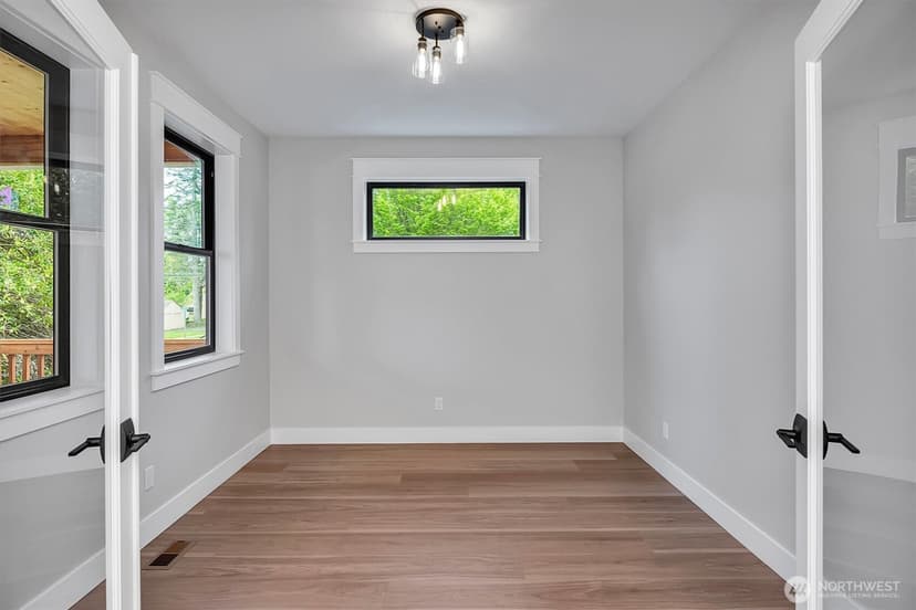 Property photo for 8173 Silva Ave SE, Snoqualmie photo 3