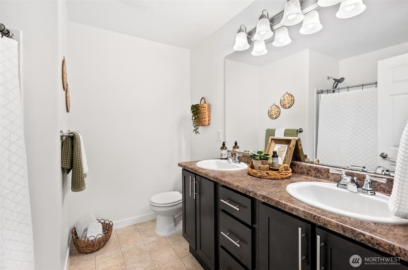 Property photo for 1900 Weaver Road #G103, Snohomish photo 9