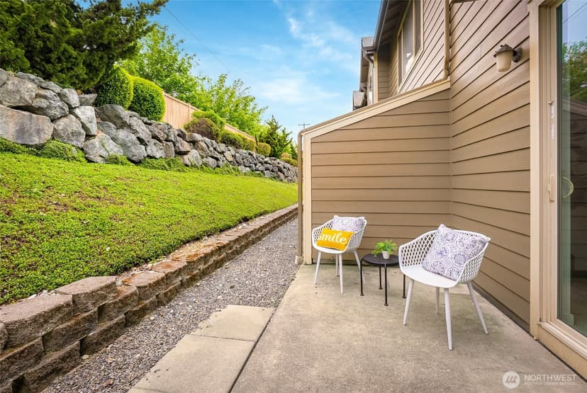 Property photo for 1900 Weaver Road #G103, Snohomish photo 14