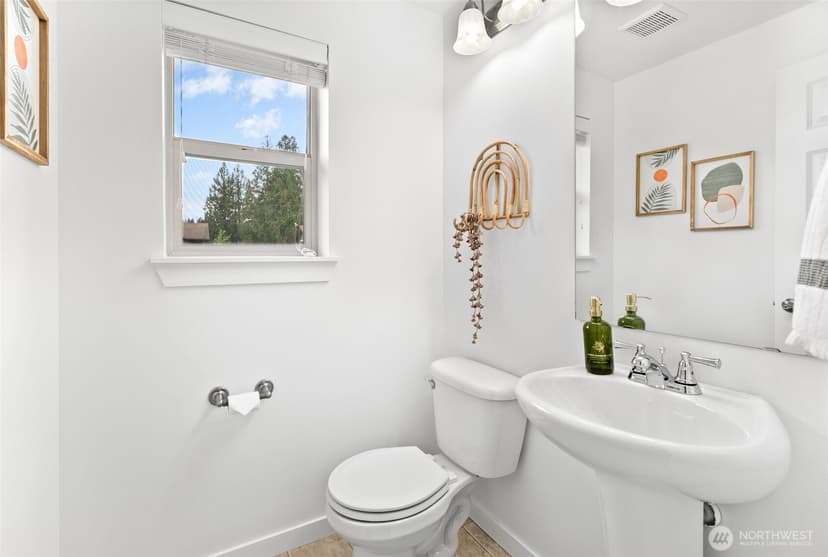 Property photo for 1900 Weaver Road #G103, Snohomish photo 7