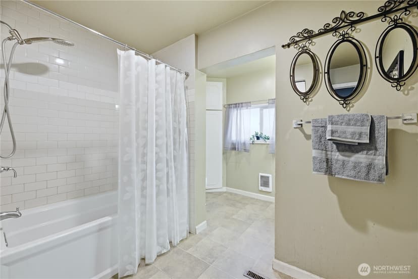 Property photo for 3631 E I Street, Tacoma photo 14