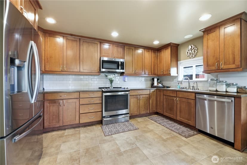 Property photo for 3631 E I Street, Tacoma photo 7