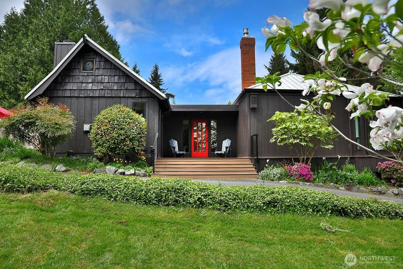Property photo for 961 Sandy Point Road, Langley photo 6