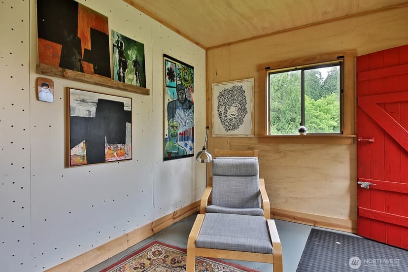 Property photo for 961 Sandy Point Road, Langley photo 32