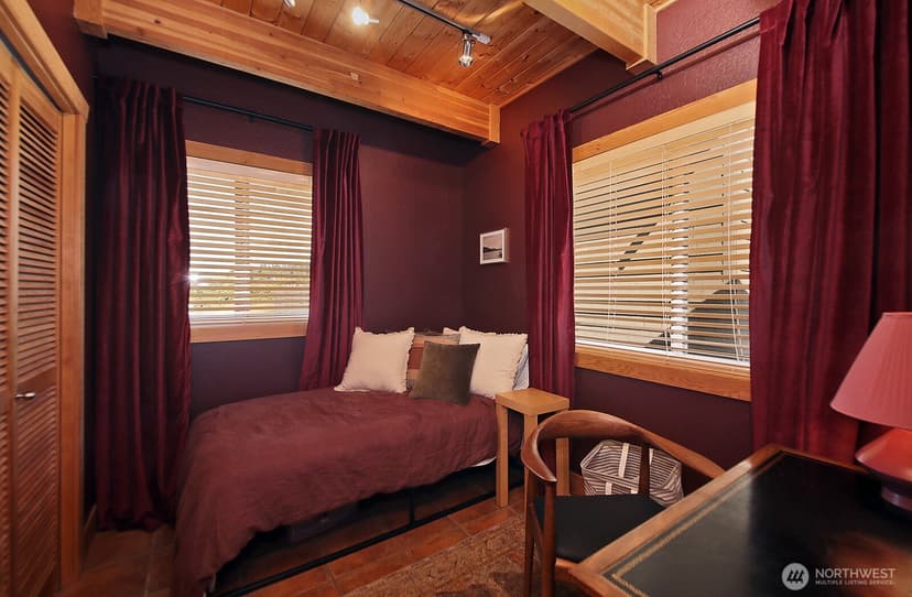 Property photo for 2633 Sunlight Beach Road, Clinton photo 16