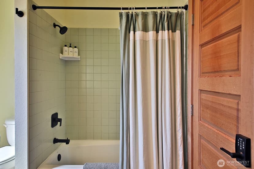 Property photo for 2633 Sunlight Beach Road, Clinton photo 28