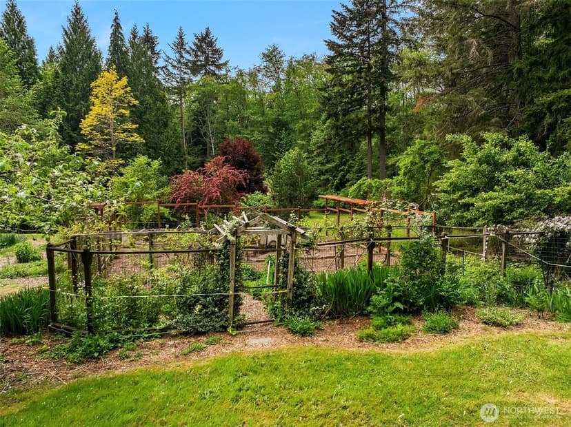 Property photo for 21833 103rd Avenue SW, Vashon photo 36