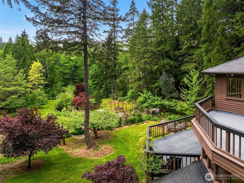 Property photo for 21833 103rd Avenue SW, Vashon photo 2