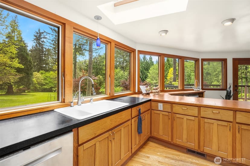 Property photo for 21833 103rd Avenue SW, Vashon photo 13