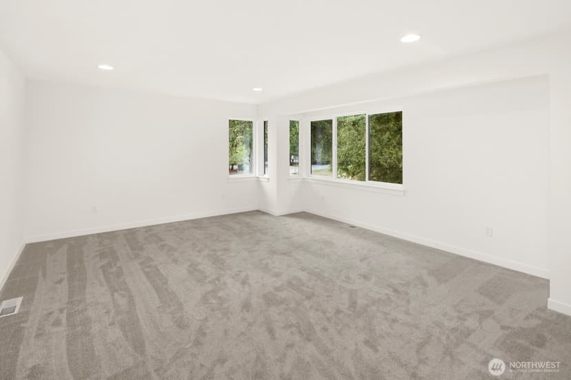 Property photo for 13710 42nd Avenue SE, Mill Creek photo 16