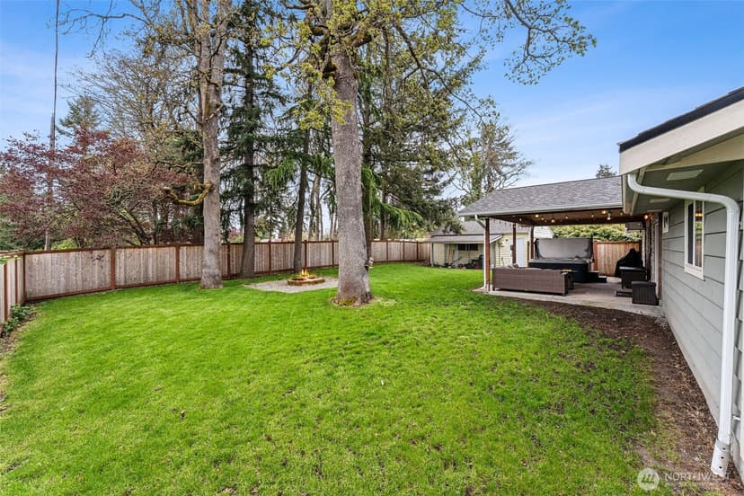 Property photo for 10402 Douglas Drive SW, Lakewood photo 21