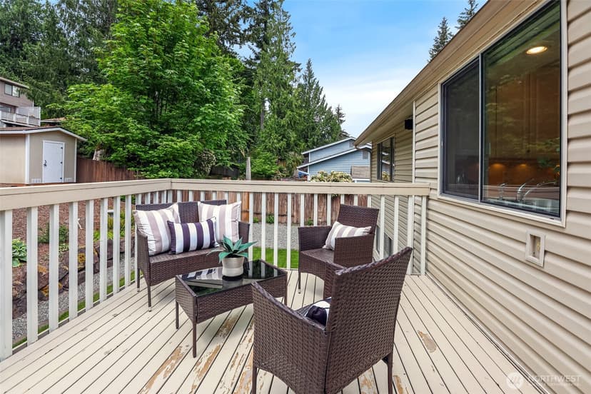 Property photo for 155 Capella Drive NW, Issaquah photo 28