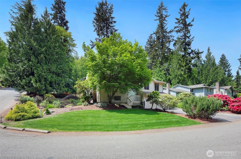 Property photo for 155 Capella Drive NW, Issaquah photo 30