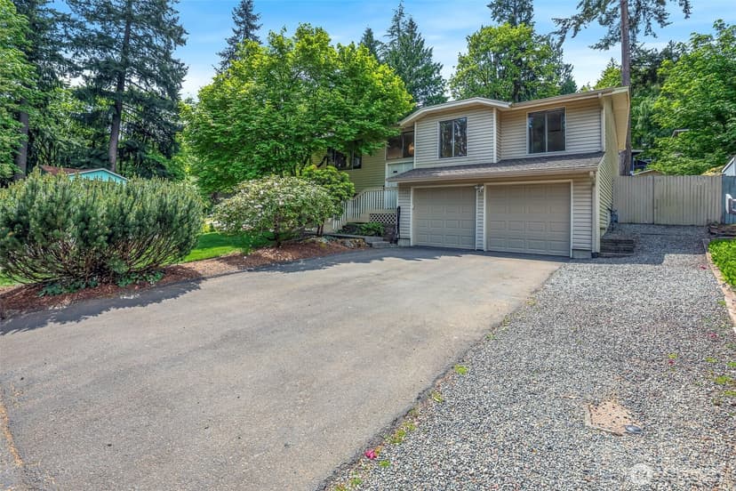 Property photo for 155 Capella Drive NW, Issaquah photo 32