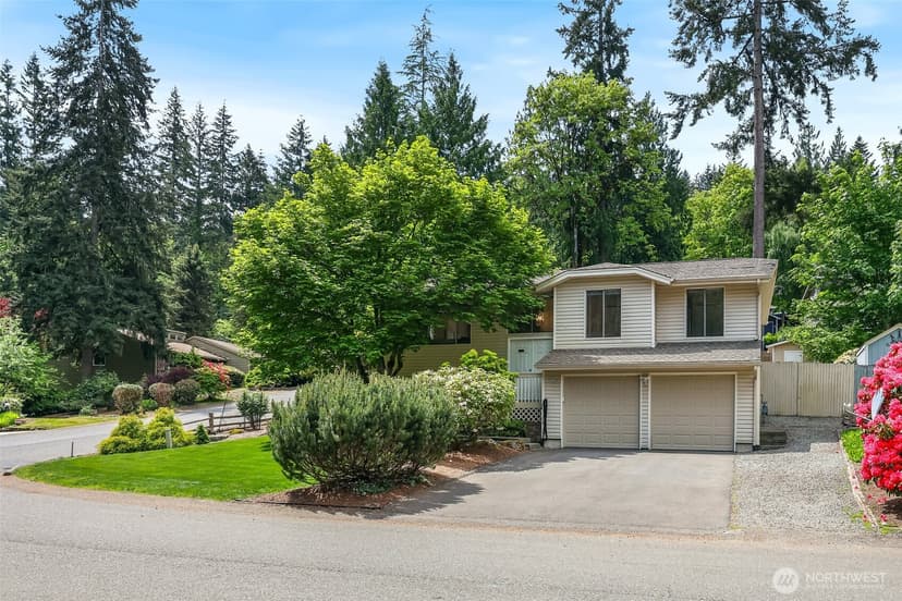 Property photo for 155 Capella Drive NW, Issaquah