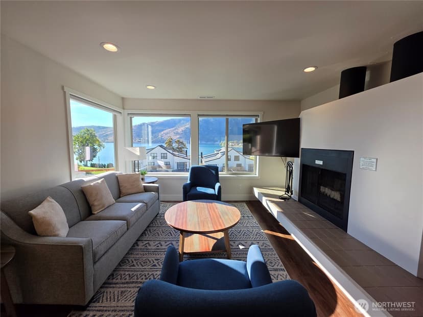 Property photo for 1 Lodge 640-M, Manson photo 3