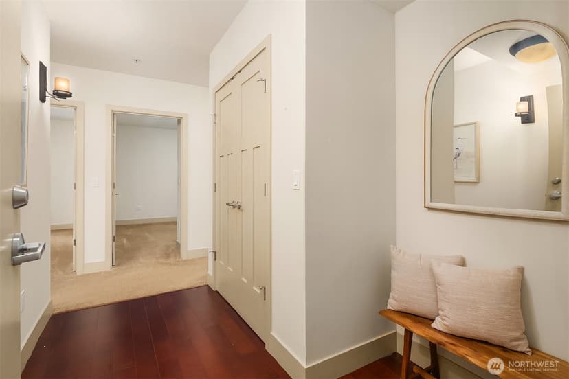 Property photo for 316 Walnut Street #103, Edmonds photo 2