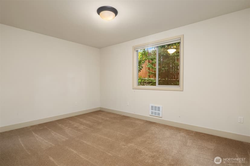 Property photo for 316 Walnut Street #103, Edmonds photo 19
