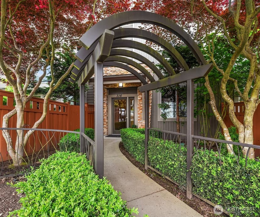 Property photo for 316 Walnut Street #103, Edmonds